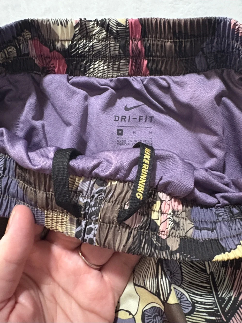 Nike running medium mushroom Women's Floral Print Running Shorts - Purple Multi